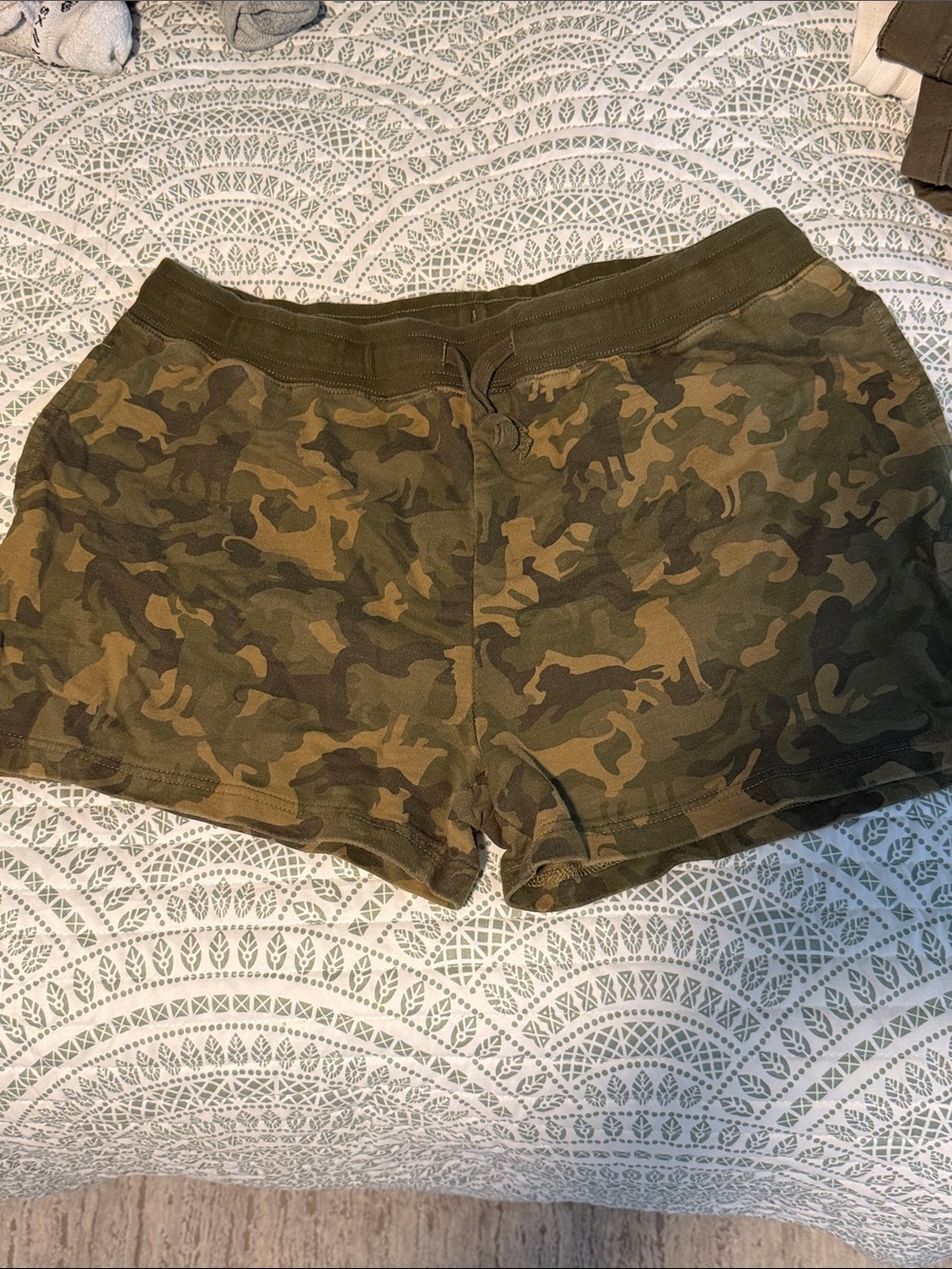 The Black Dog Women's Camo Athletic Shorts - Olive/Brown